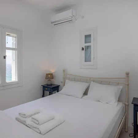 Tanaos In Tinos Vila *